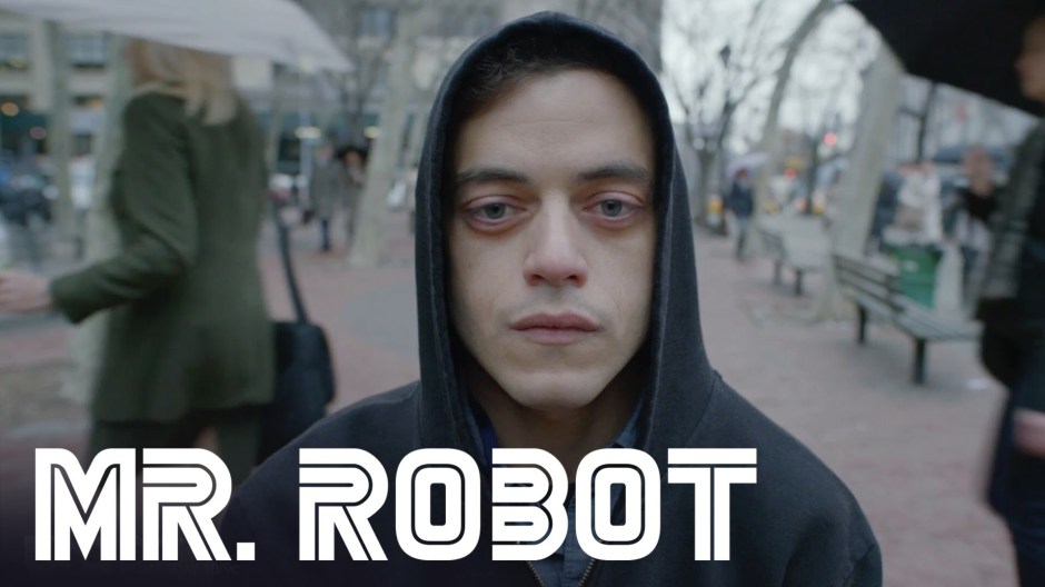 https://www.google.ch/search?q=mr+robot&safe=strict&espv=2&biw=1206&bih=898&source=lnms&tbm=isch&sa=X&ved=0ahUKEwi65M-mkbXRAhXIbxQKHaftDR0Q_AUIBigB#imgrc=Rv9vsng1jUPdOM%3A